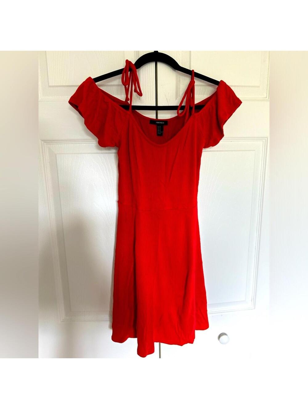 Women’s red dress - Forever 21 - M - EUC